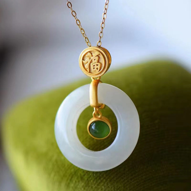 Stunning Gold Necklace for Daily Wear