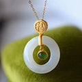 Stunning Gold Necklace for Daily Wear