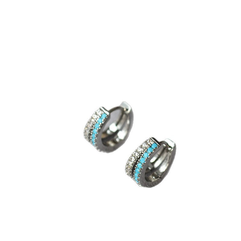 Romantic Gold Earring for Special Moments