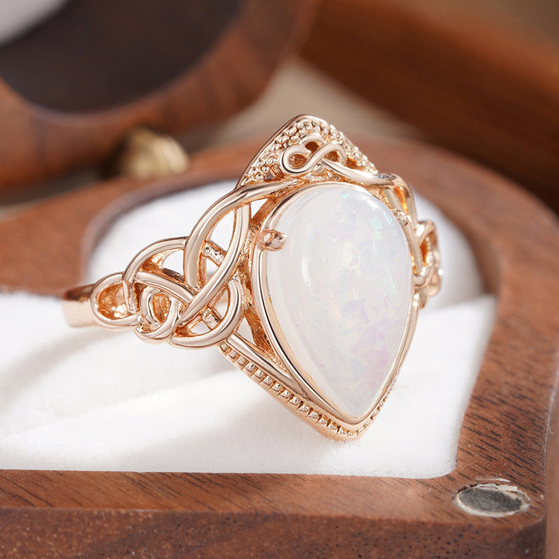 Elegant Piece for Every Occasion