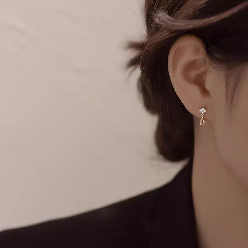 Stunning Earring for Daily Wear