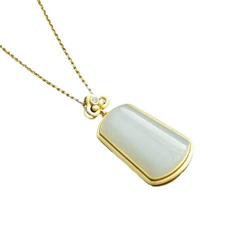 Beautiful Silver Necklace with Unique Style