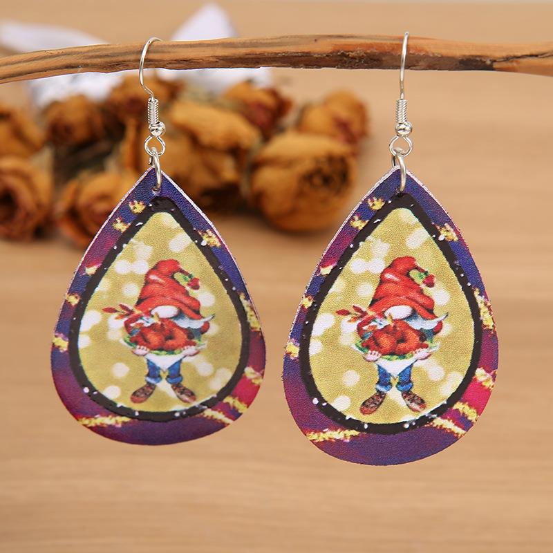Charming Earring for Any Occasion