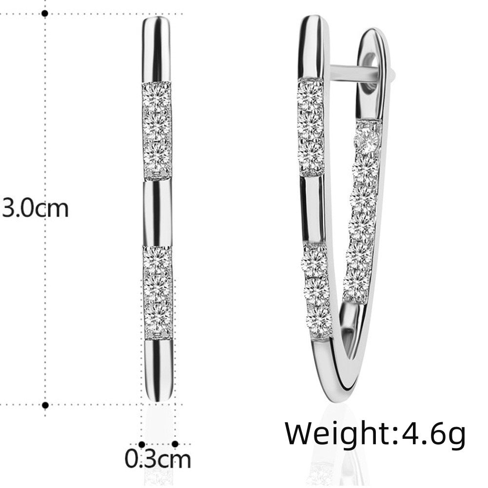 Romantic Gold Earring for Special Moments