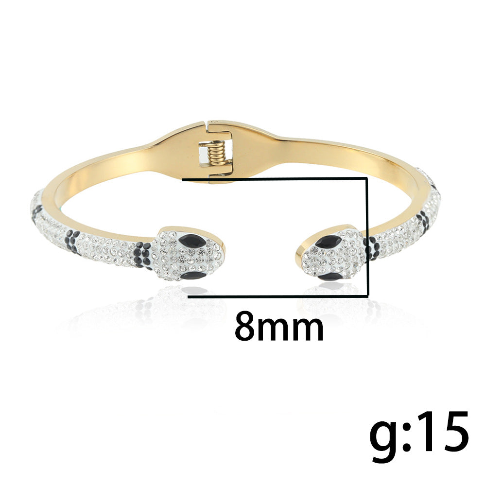 Charming Bracelet for Any Occasion