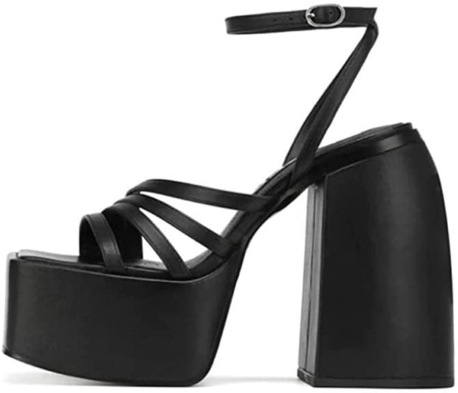 Chic Orthopedic Sandals with Unique Design