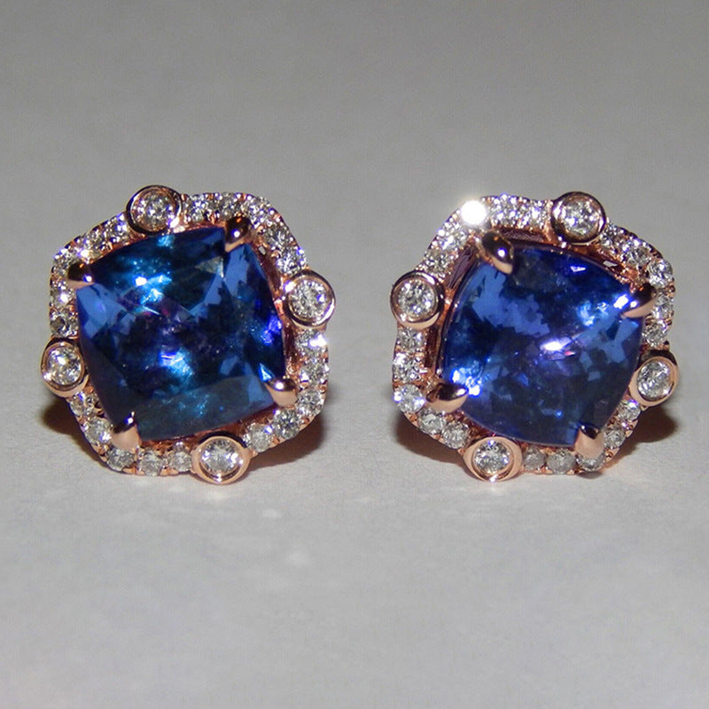 Elegant Earring for Every Occasion