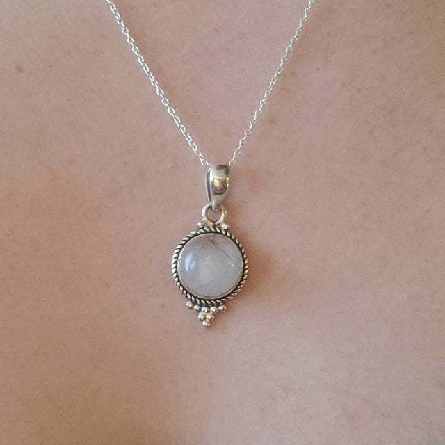 Charming Necklace for Any Occasion