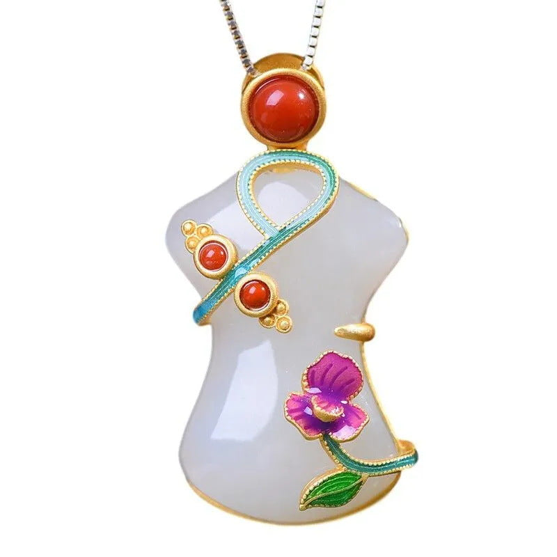 Romantic Silver Necklace for Special Moments