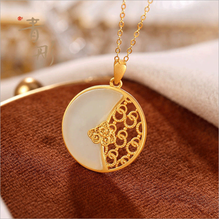 Elegant Gold Necklace for Every Occasion