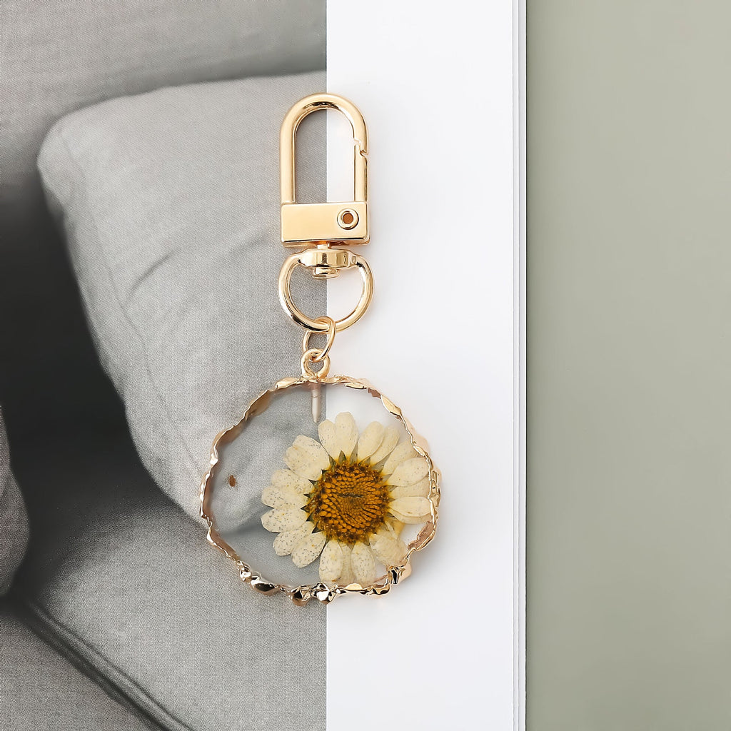 Beautiful Pendant with Unique Style