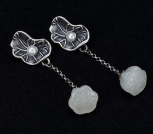 Elegant Earring for Every Occasion