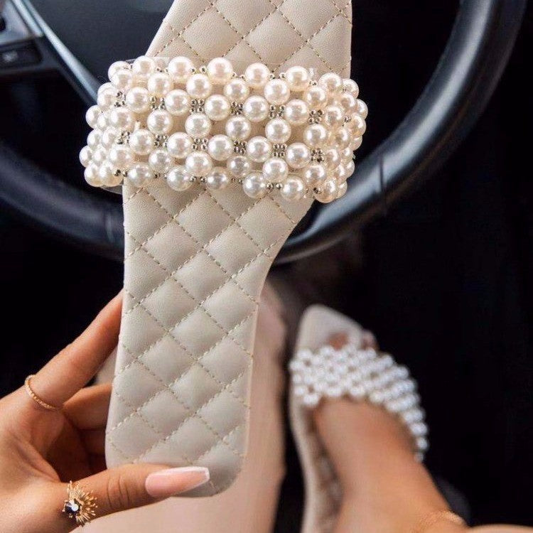 Graceful Orthopedic Sandals for Modern Look