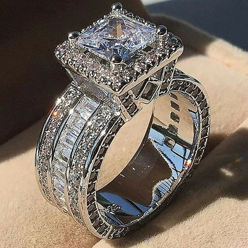 Elegant Silver Ring for Every Occasion