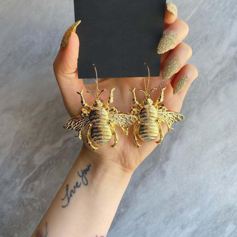 Charming Earring for Any Occasion