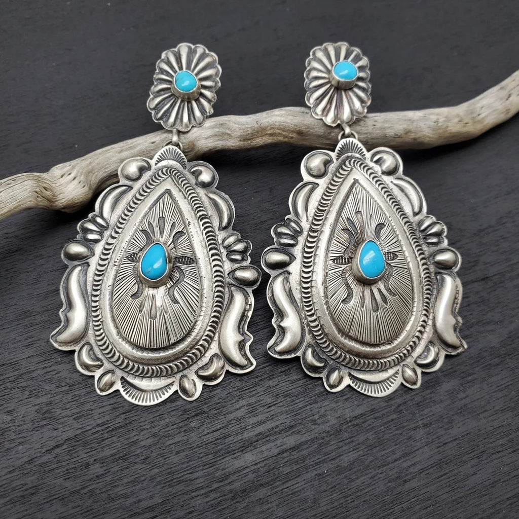 Elegant Earring for Every Occasion