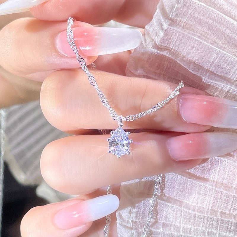 Stunning Necklace for Daily Wear