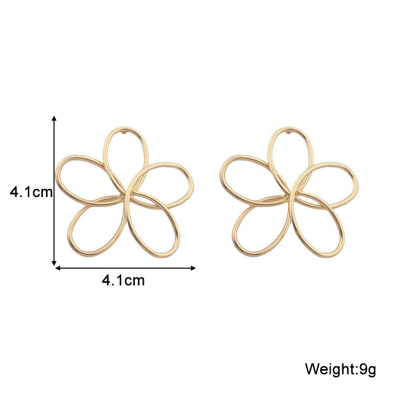 Romantic Earring for Special Moments