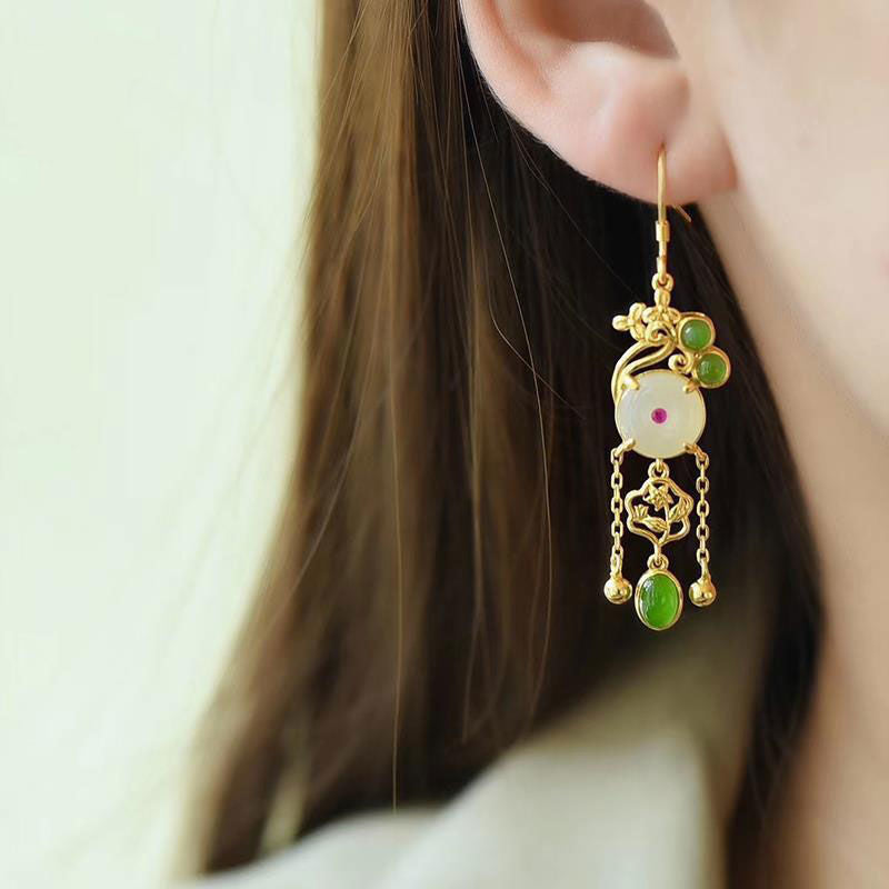 Stunning Silver Earring for Daily Wear