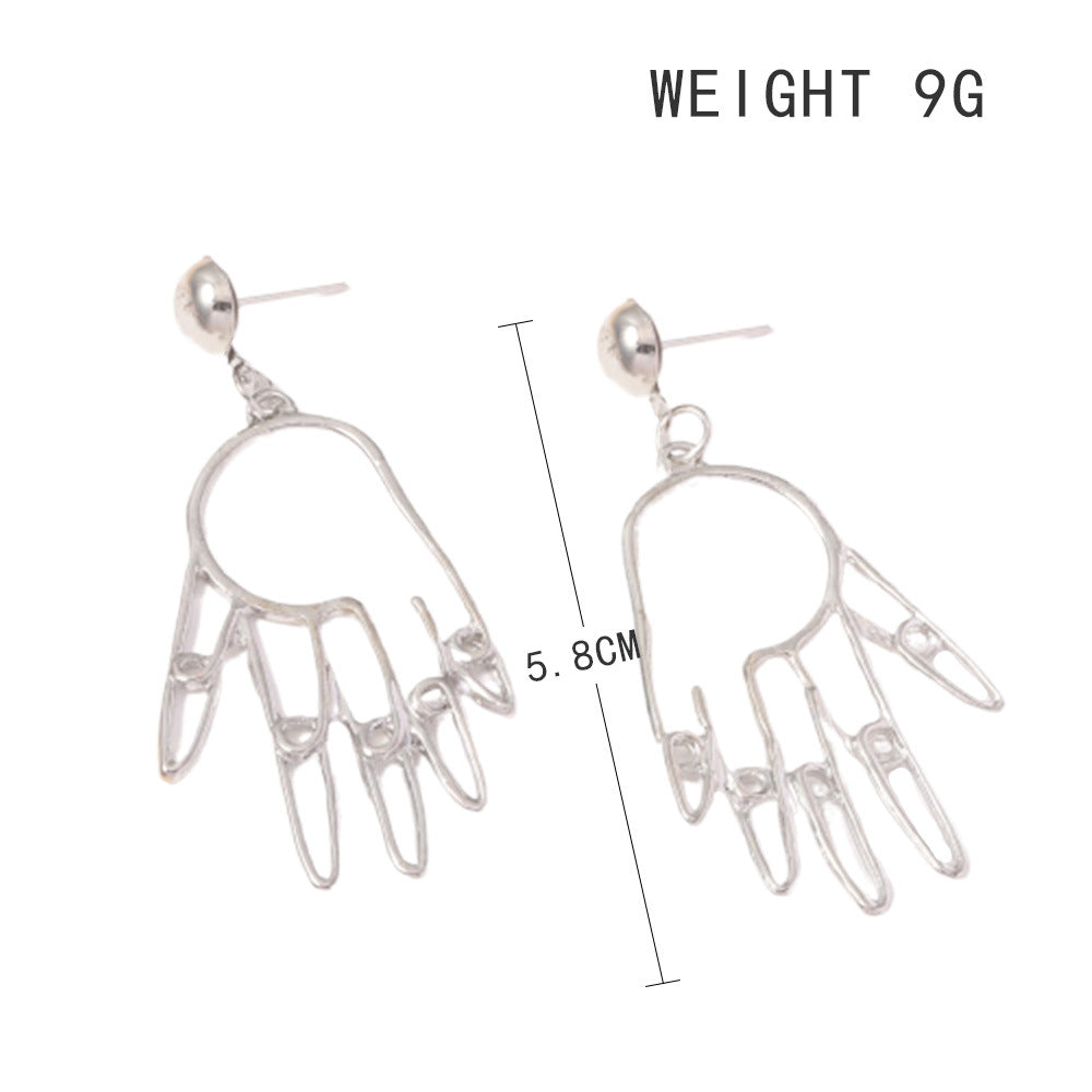 Classic Earring with Timeless Appeal