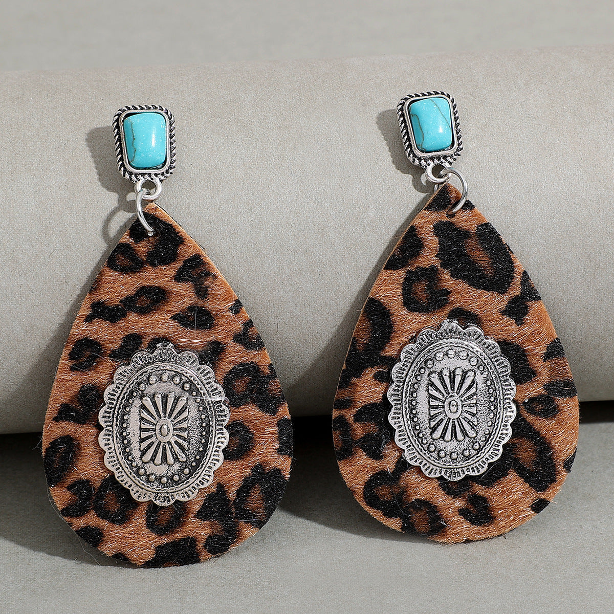 Vintage Handmade Earring