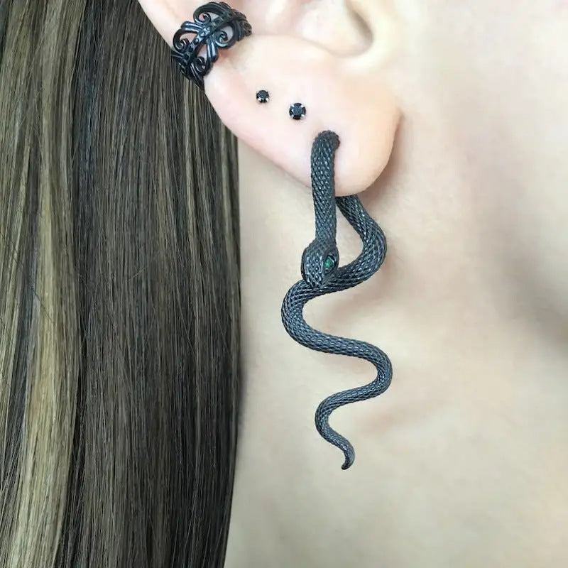Romantic Earring for Special Moments