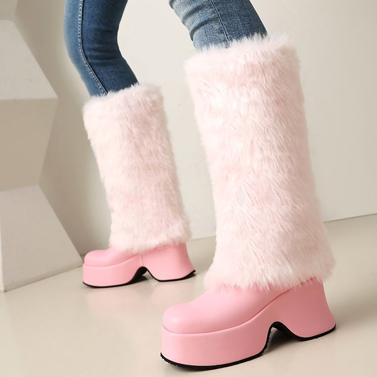 Graceful Orthopedic Boots for Modern Look