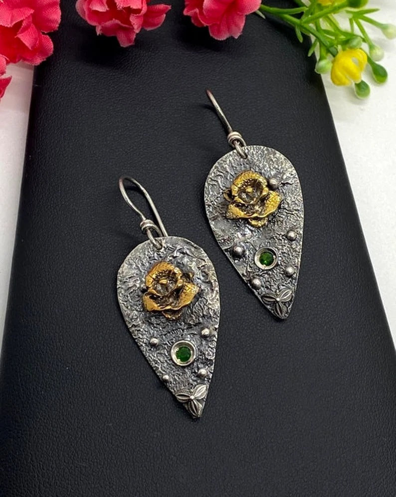 Vintage Handmade Earring