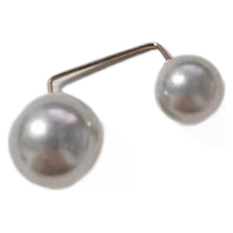 Charming Pearl Piece for Any Occasion