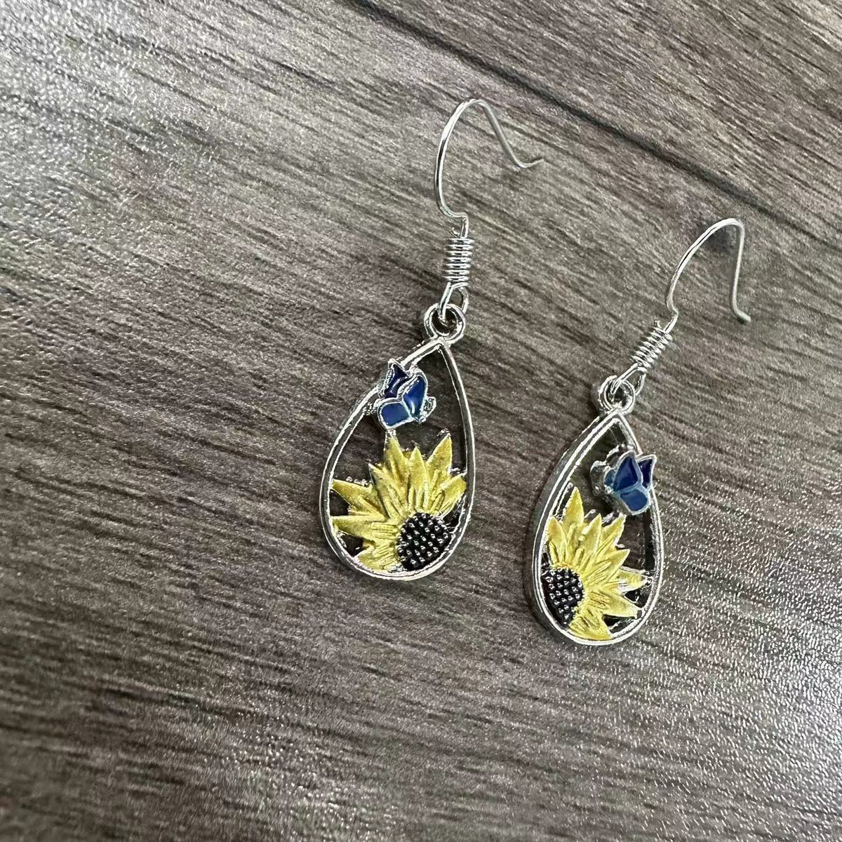 Elegant Earring for Every Occasion