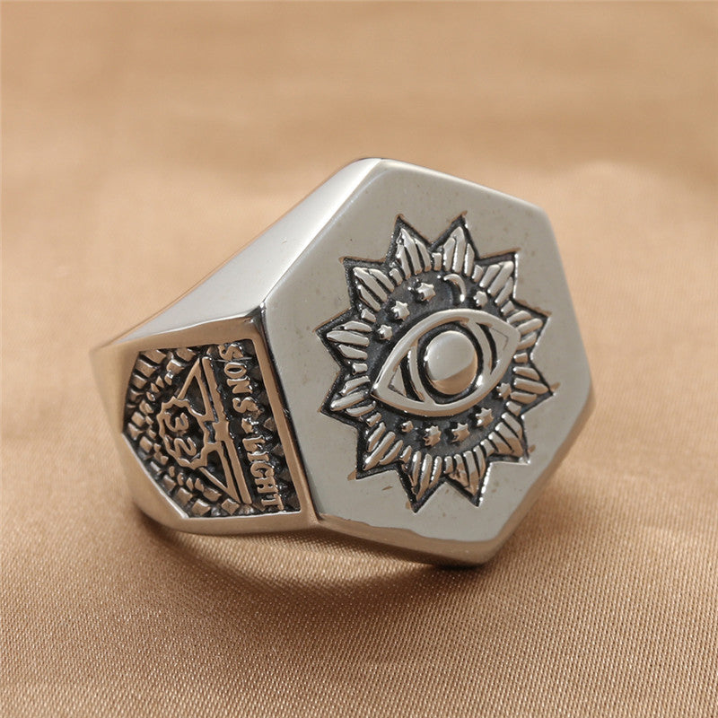 Stunning Ring for Daily Wear