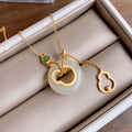 Charming Gold Necklace for Any Occasion