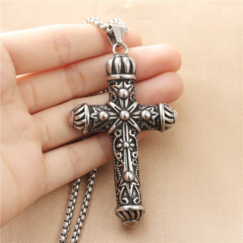 Elegant Pendant for Every Occasion