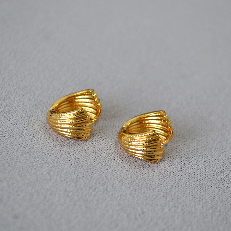 Delicate Artisan Gold Earring
