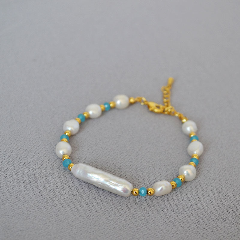 Classic Silver Bracelet with Timeless Appeal