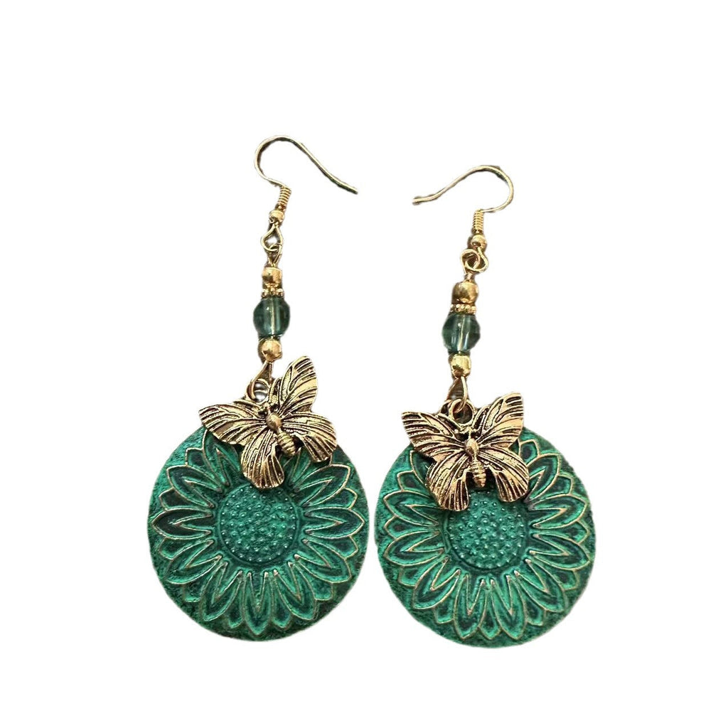 Stunning Earring for Daily Wear
