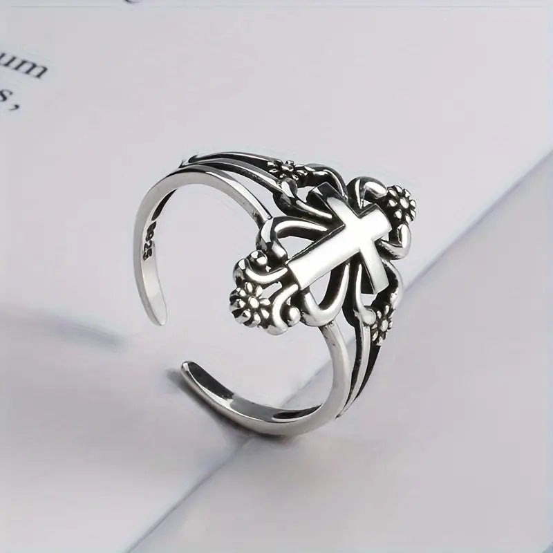Stunning Ring for Daily Wear