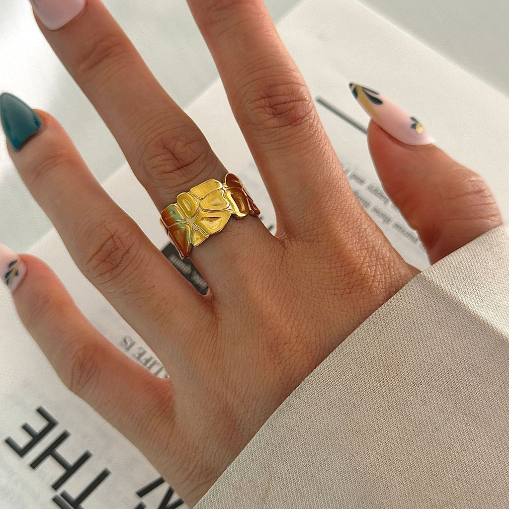 Elegant Gold Ring for Every Occasion