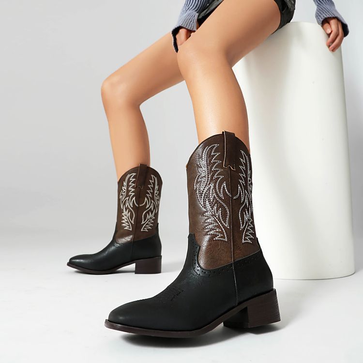Graceful Orthopedic Boots for Modern Look