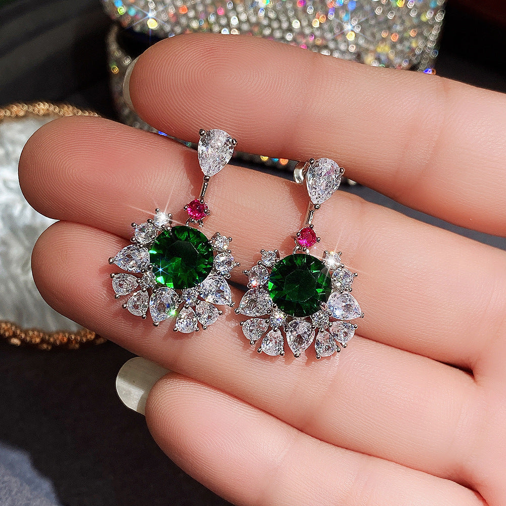Classic Earring with Timeless Appeal