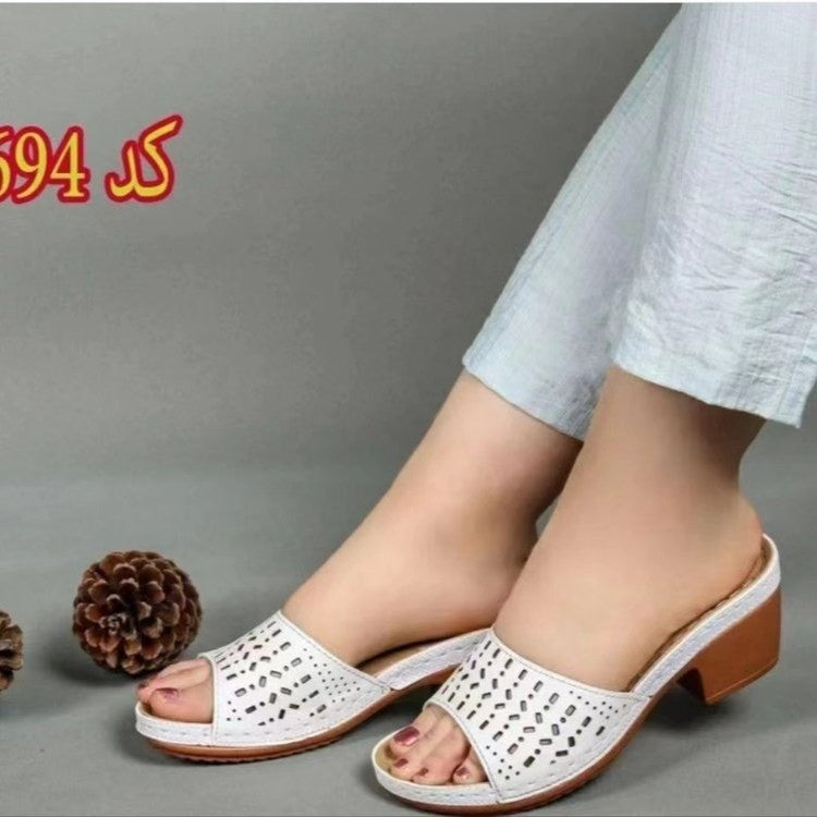 Graceful Orthopedic Sandals for Modern Look