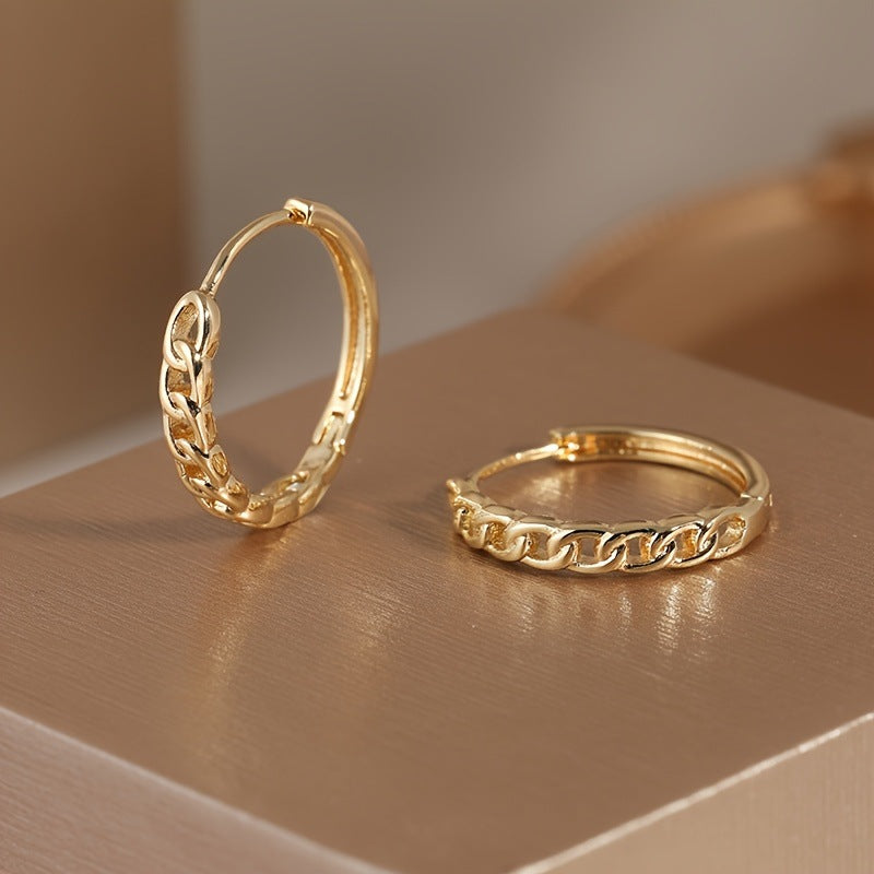 Elegant Earring for Every Occasion