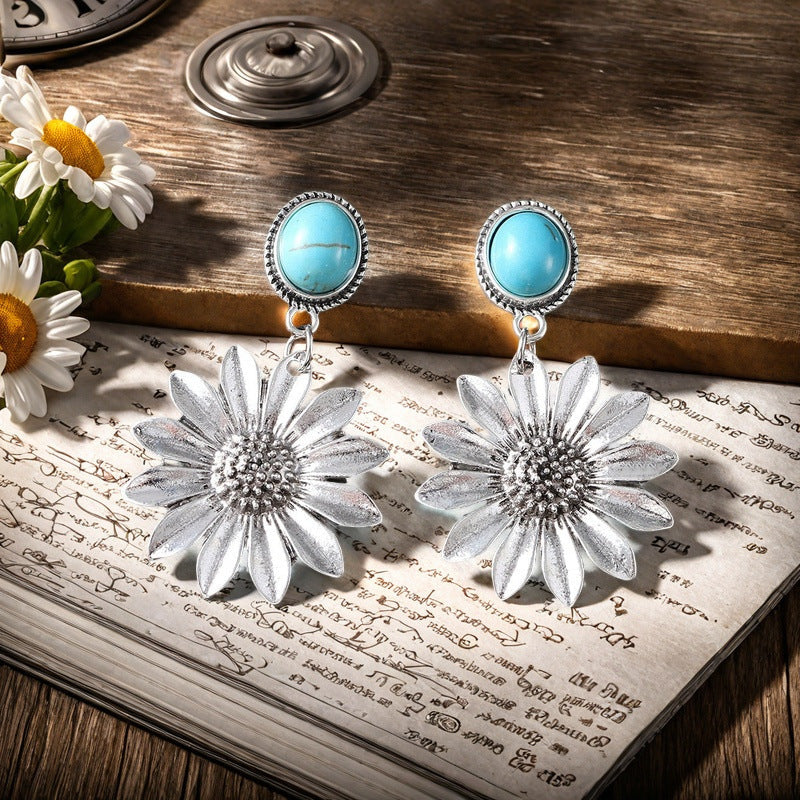 Charming Earring for Any Occasion
