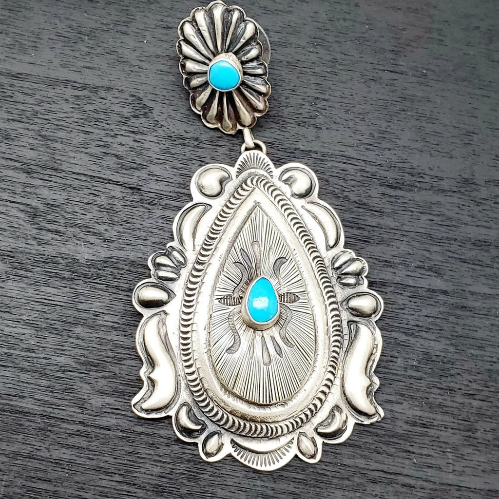 Elegant Earring for Every Occasion
