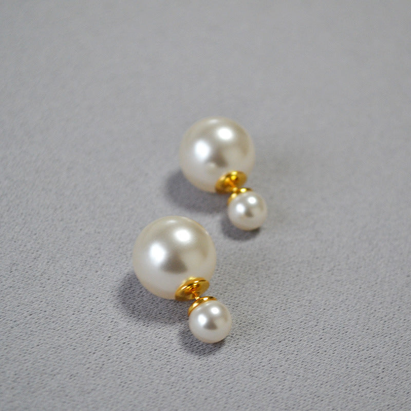 Beautiful Silver Earring with Unique Style