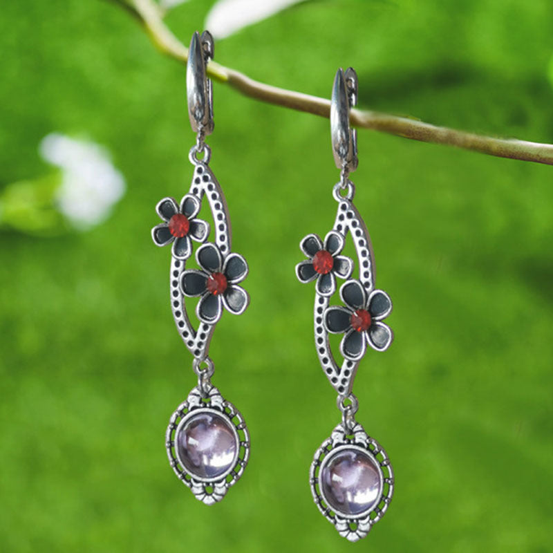 Elegant Silver Earring for Every Occasion