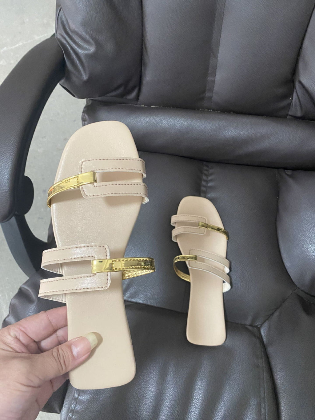 Graceful Orthopedic Sandals for Modern Look