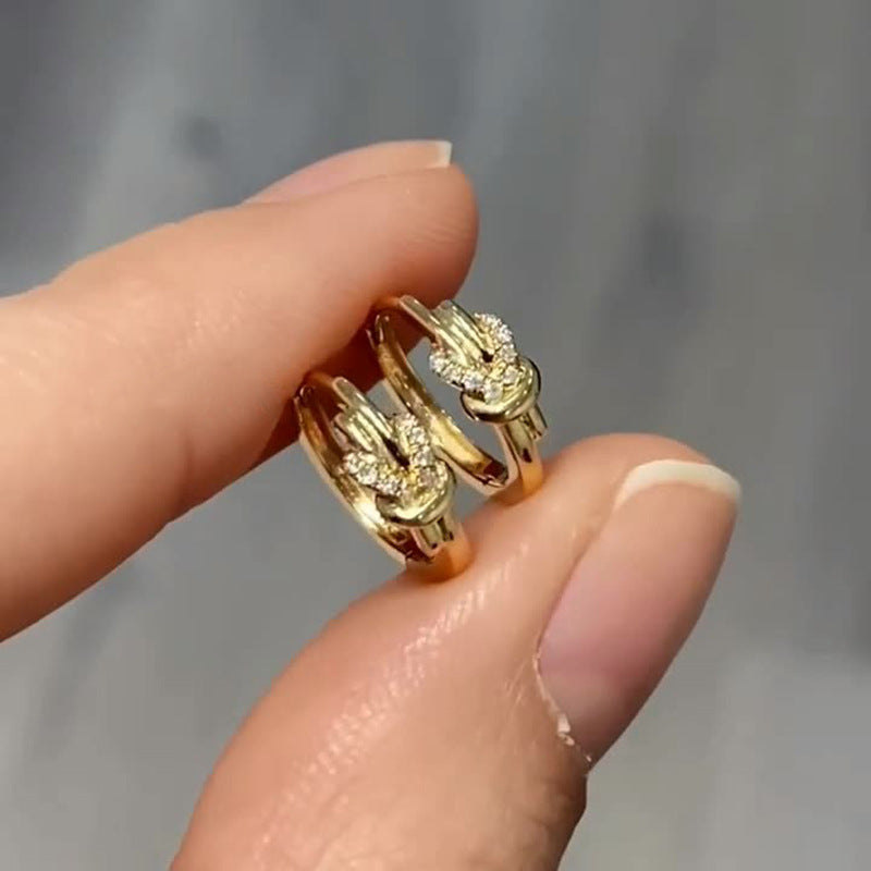 Romantic Earring for Special Moments