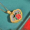 Classic Gold Necklace with Timeless Appeal