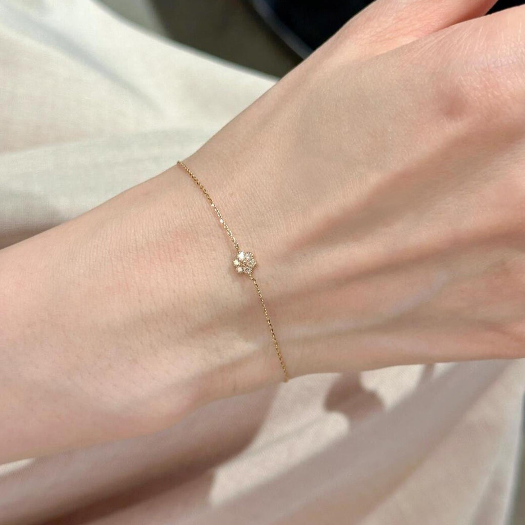 Romantic Bracelet for Special Moments